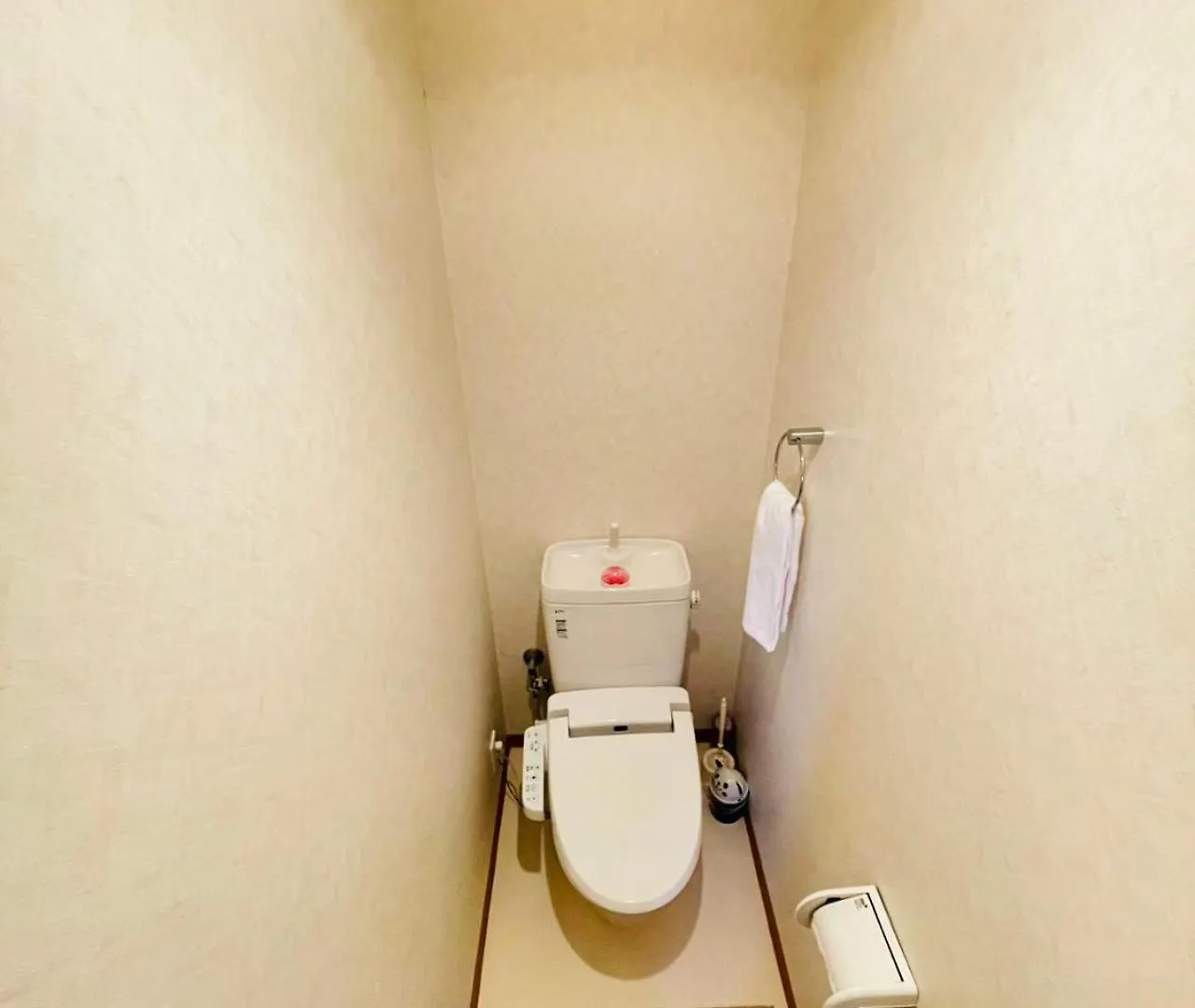 糖果屋 Villa Osaka 0*,  Japonya