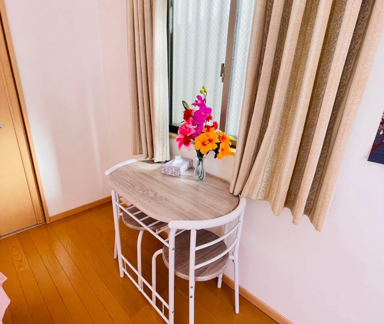 糖果屋 Villa Osaka 0*,  Japonya